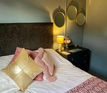Haverfordwest Ski Chalet | Coastal Cabin Chalet
