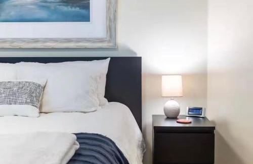 St. Augustine House | Coastal Cham l Mins to State Park Beach & DNTN