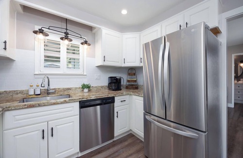 Montara House | Coastal Charm: Inviting 3 BR Montara Home