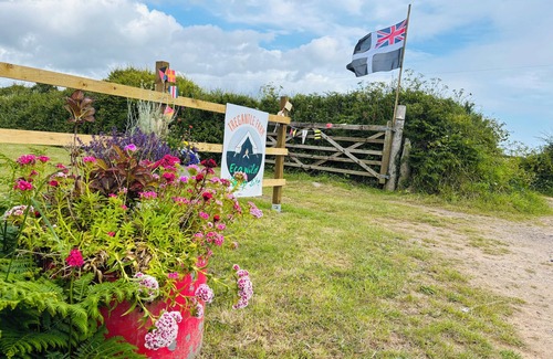 Torpoint RV Rental | Coastal Charm: Luxury Safari Tent (Cornish vibes) Rame Peninsula Glamping