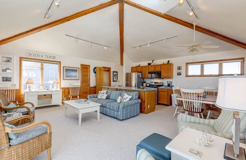 Whalehead Beach House | Coastal Comfort | 985 ft from the beach | Private Pool, Hot Tub | Corolla