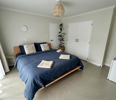Mount Maunganui House | Coastal Comfort