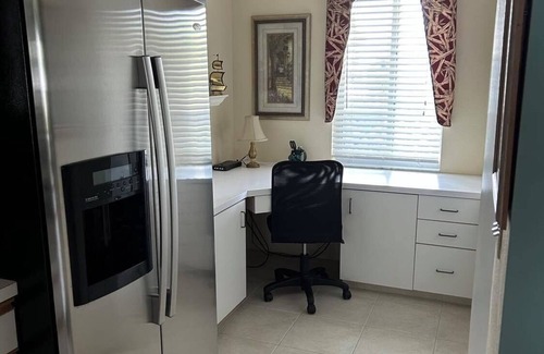 Englewood Condo | Coastal Condo Retreat!