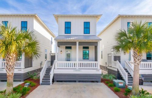 Orange Beach House | Coastal Cottage BVR02 by Liquid Life