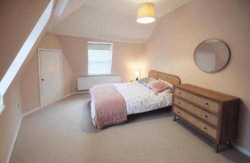 Ramsgate House | Coastal Cottage Escape