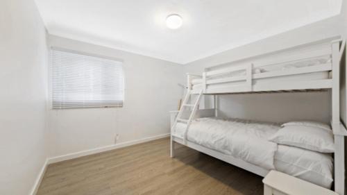 Ettalong Beach House | Coastal Cottage - Ettalong Beach