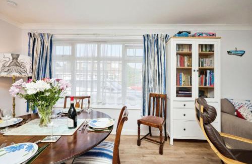Bembridge House | Coastal Cottage