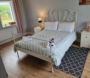 Keadue House | Coastal Cottage