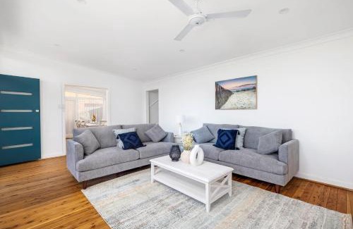 Nelson Bay House | Coastal Cottage in Nelson Bay