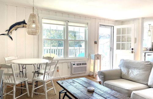 Caine Woods Condo | Coastal Cottage Style Condo! 2 BR, 1 BA. Walk to the beach!
