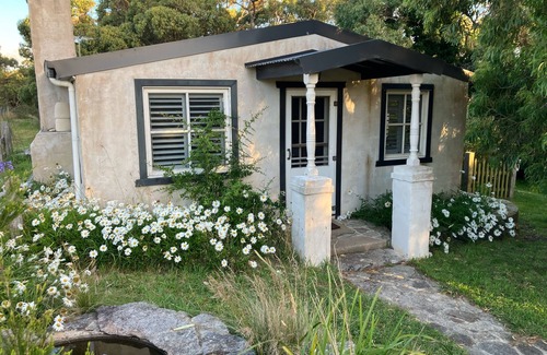 Tarwin Lower Cottage | Coastal Country Cottage - Peace, serenity and close to the Prom.