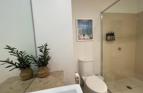 Fingal Resort | Coastal Cove Suite with balcony - close to hot springs.