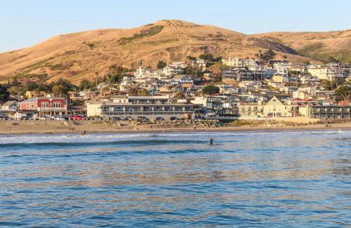 Cayucos House | Coastal Coziness