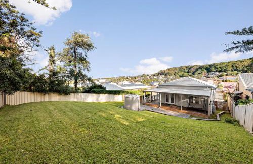 Caves Beach House | Coastal Cues at Caves Beach