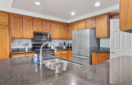 Laguna Niguel House | Coastal Elegance on Stoney Pointe #42075