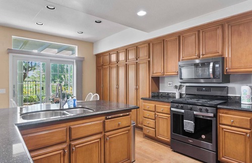 Laguna Niguel House | Coastal Elegance on Stoney Pointe #42075