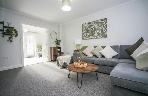 Leiston House | Coastal Escape Suffolk, Aldeburgh, Thorpness - Three Bed Home