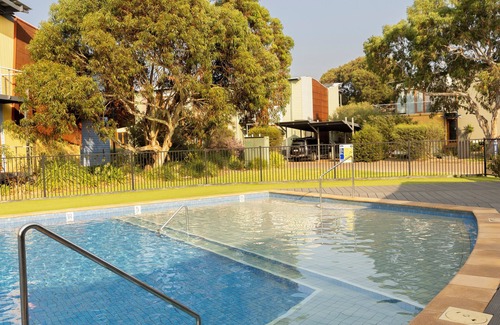 Normanville House | Coastal family-friendly home with beach & pool @ your doorstep - Normanville