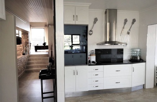 Port Elizabeth House | Coastal Haven 4