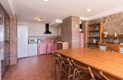Benajarafe Ski Chalet | Coastal Haven: Your Perfect Escape in Benajarafe