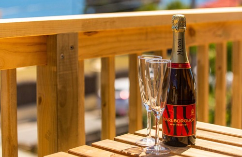 Seacliff House | Coastal Holiday Home at Seacliff! 2 x King Beds, close to Adelaide