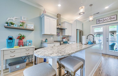 Shallotte House | Coastal Home in Shallotte w/Grill: Near Golfing!