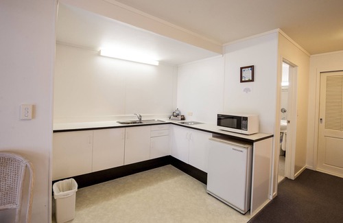 Thames Hotel | Coastal Motor Lodge