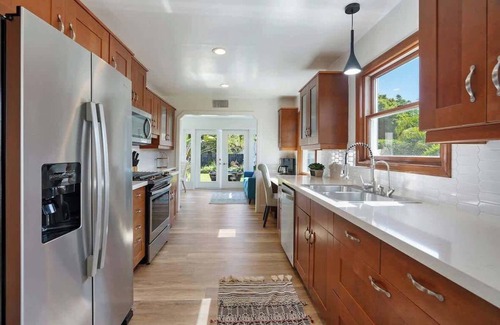 Carlsbad Village House | Coastal Palm Haven - With Hot Tub