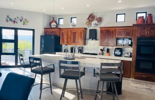 Los Barriles Apartment | Coastal Paradise: Pool & Hottub
