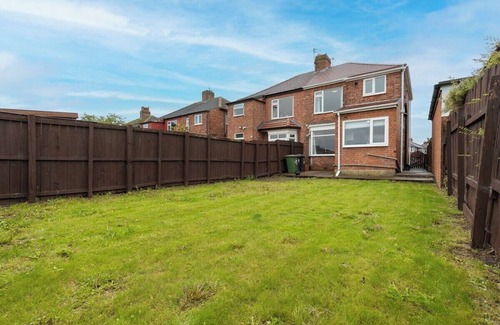 Redcar House | Coastal Retreat! Summ