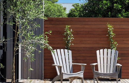Muriwai House | Coastal Retreat at Muriwai Beach