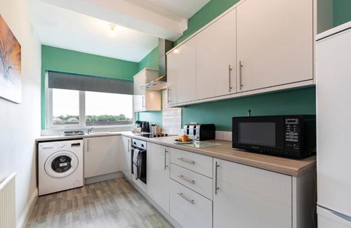 Redcar House | Coastal Retreat!