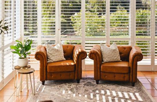 Cottesloe House | Coastal Retreat-Spacious 4BR Walk to Beach