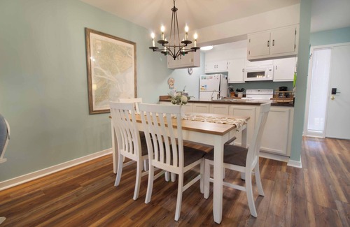Ocean Ridge Condo | Coastal retreat with nature views