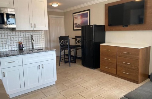 Wildwood Hotel | Coastal Sands Inn