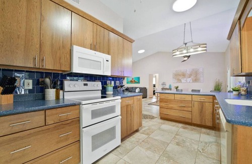 Palm Harbor Apartment | Coastal SeaRenity - Fall and holiday deals!