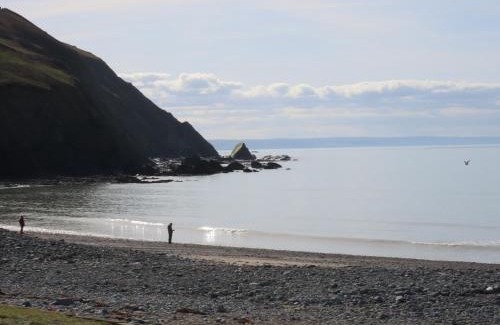 Aberystwyth House | Coastal Serenity Escape Clarach Bay Sea Viev Modern 2019 model No Pets