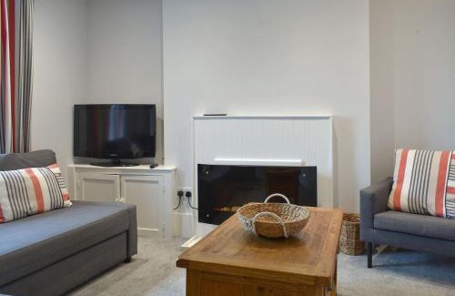 Ryde House | Coastguard Cottage