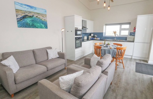 Southwell Cottage | Coastguard View