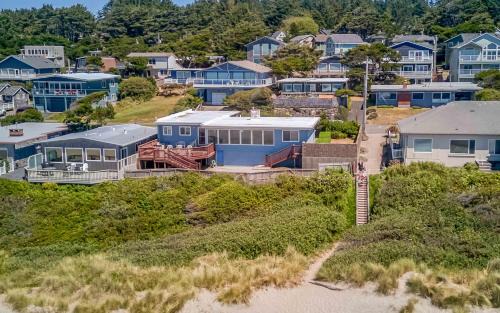 Lincoln City House | Coastline Cabin
