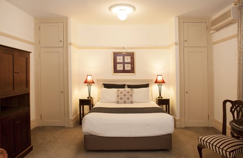 Central Mudgee Hotel | Cobb & Co Court Boutique Hotel