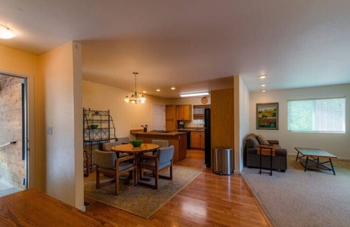 Kelseyville House | Cobb Mountain Chalet Main For