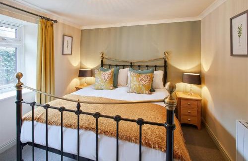 Barnard Castle House | Cobblers Cottage