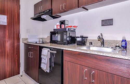 Rhinelander Hotel | Cobblestone Hotel & Suites - Rhinelander