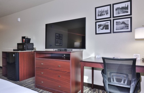 Rhinelander Hotel | Cobblestone Hotel & Suites - Rhinelander