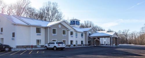 Brookville Hotel | Cobblestone Inn & Suites - Brookville