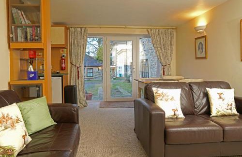 Alston House | Cobblestones Cottage at Lovelady Shield