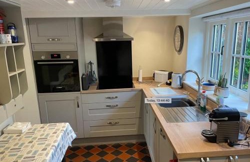 North Creake House | Cobbly Cottage - North Creake