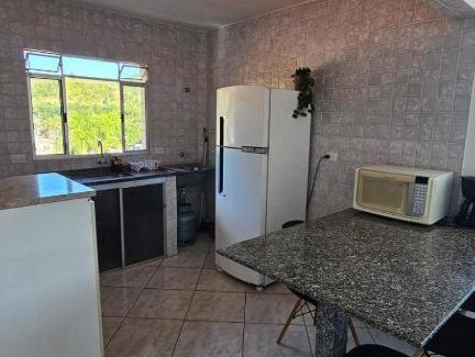 Praia da Enseada Apartment | Cobertura a 300m da Praia