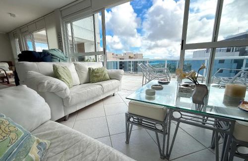 Riviera de Sao Lourenco Apartment | Cobertura com Piscina Privativa e Vista Mar